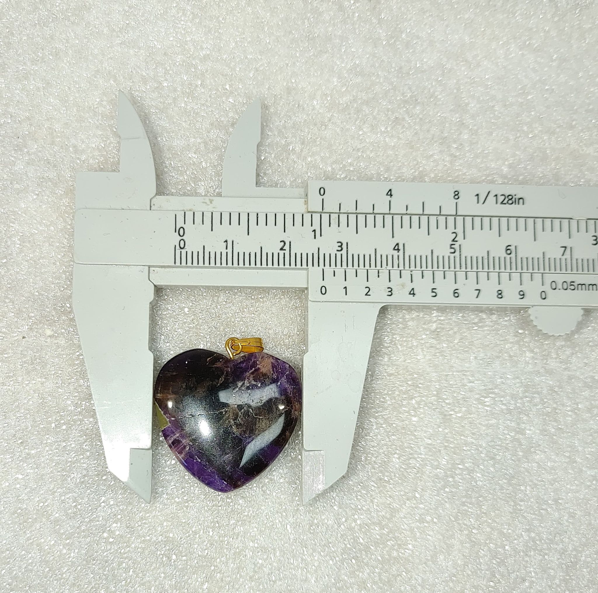 Fluorite-Heart-Pendant-4a.jpg | Fossils for Sale Genuine Fluorite Heart Pendant for Sale #4a