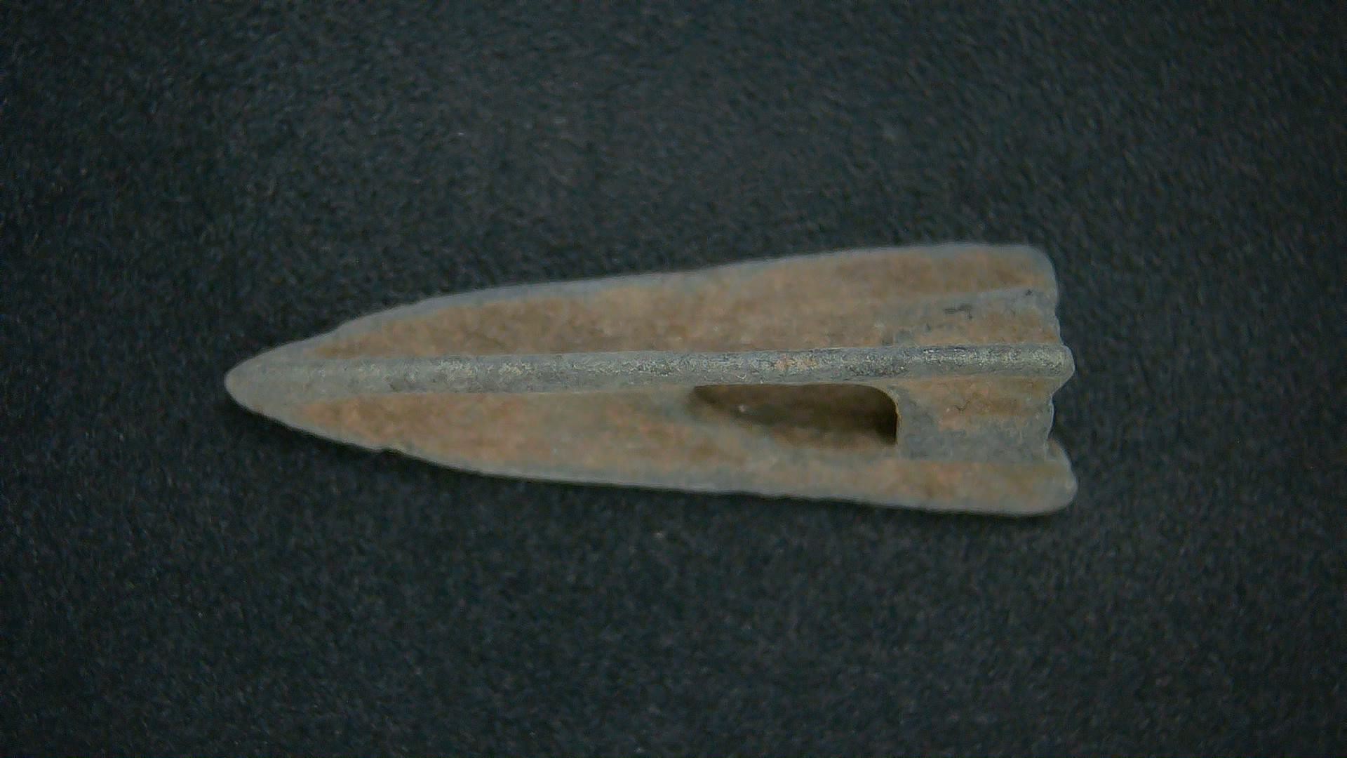 Genuing Roman Arrowhead 32a | Fossils for Sale Genuine Roman Arrowhead In Riker For Sale #32a