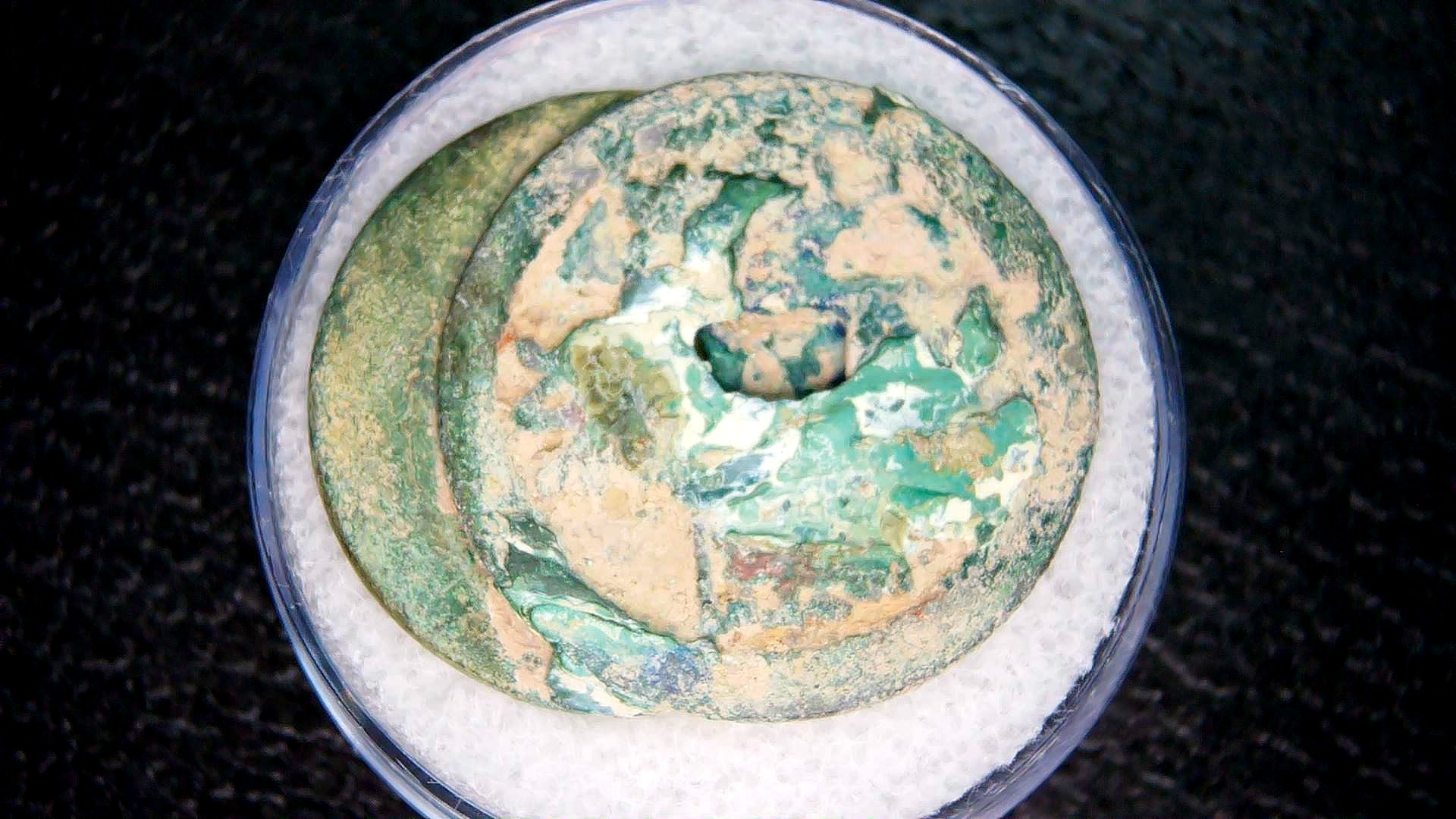 Ming Dynasty Chinese Shipwreck Cluster 2a | Fossils for Sale Genuine Ming Dynasty Chinese Shipwreck Coin for Sale #2a